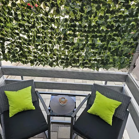 Lara Apartament Drvenik (Split-Dalmatia)